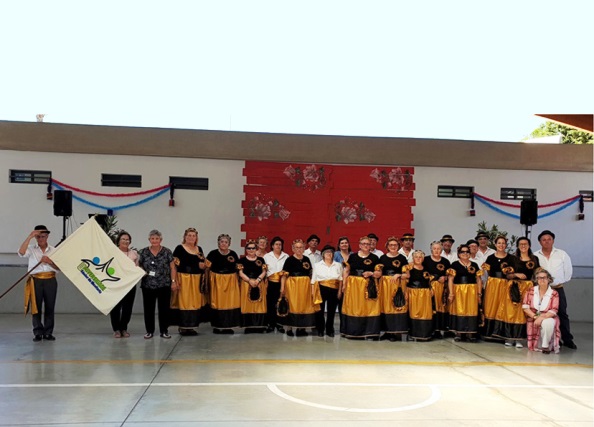 1450_2019-07-17-foto-alunos-seniores-de-monforte-levaram-cor-e-alegria-a-aljustrel-100