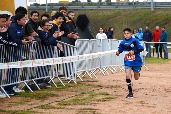 1529_2020-01-21-800-foto-atletas-correram-na-pista-de-monforte-100