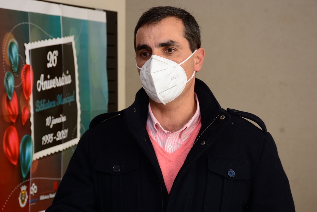 2021-01-14-foto-biblioteca-municipal-celebra-aniversario-simbolicamente-108