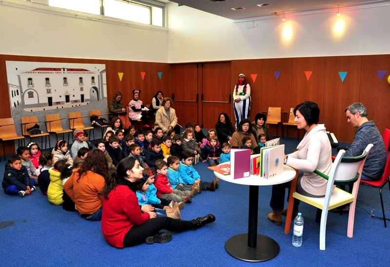 380_20289-2015-01-13-fotografia-de-biblioteca-municipal-de-monforte-comemora-20-anos-119