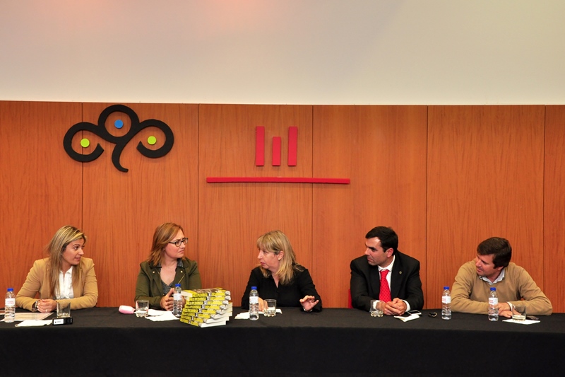 2015-04-21-fotografia-ines-pedrosa-foi-a-monforte-falar-do-seu-desamparo-131