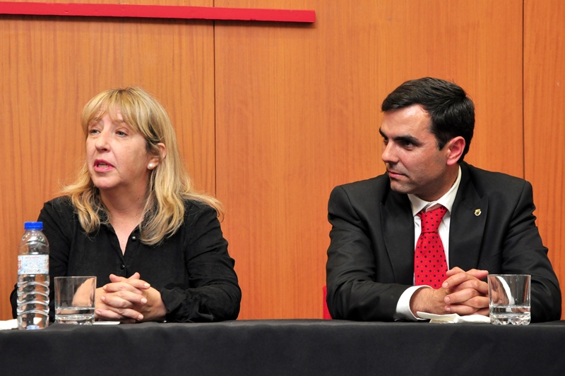 432_22501-2015-04-21-fotografia-ines-pedrosa-foi-a-monforte-falar-do-seu-desamparo-115