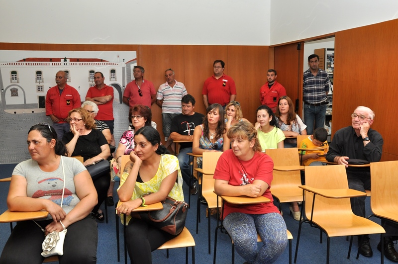 506_25109-2015-06-30-camara-municipal-e-inquilinos-do-ihru-vencem-mais-uma-batalha-106