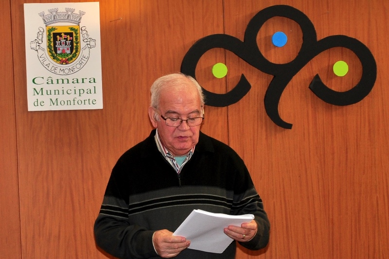 580_27499-2015-11-20-fotografia-jogos-florais-de-monforte-dos-mais-antigos-do-pais-12