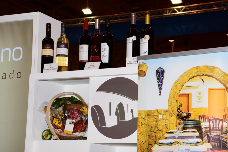 649_29238-2016-03-09-fotografia-municipio-de-monforte-presente-na-mais-importante-feira-de-turismo-1