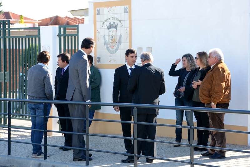 828_37983-2016-11-24-fotografia-secretaria-de-estado-ve-com-bons-olhos-o-centro-escolar-102