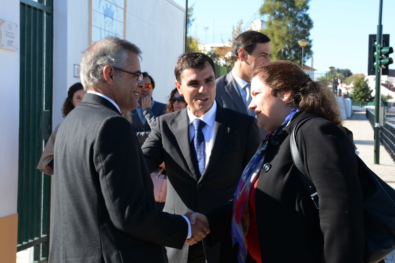 828_37985-2016-11-24-fotografia-secretaria-de-estado-ve-com-bons-olhos-o-centro-escolar-104