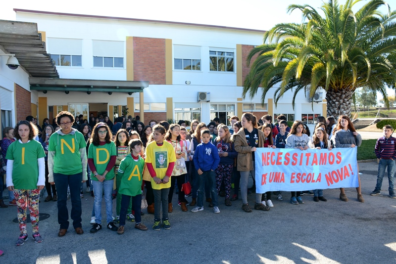 828_37999-2016-11-24-fotografia-secretaria-de-estado-ve-com-bons-olhos-o-centro-escolar-118