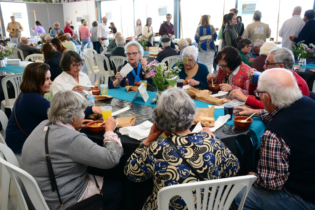 2023-03-23-7-foto-festival-de-sopas-solidarias-com-instituicoes-(131)