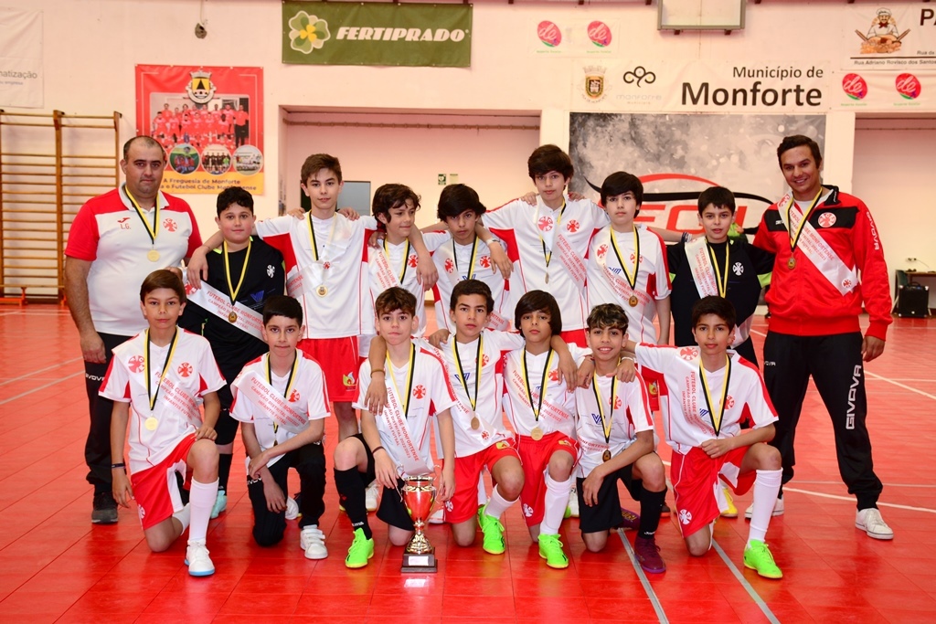 2023-03-27-foto-infantis-de-futsal-campeoes-distritais-(133)