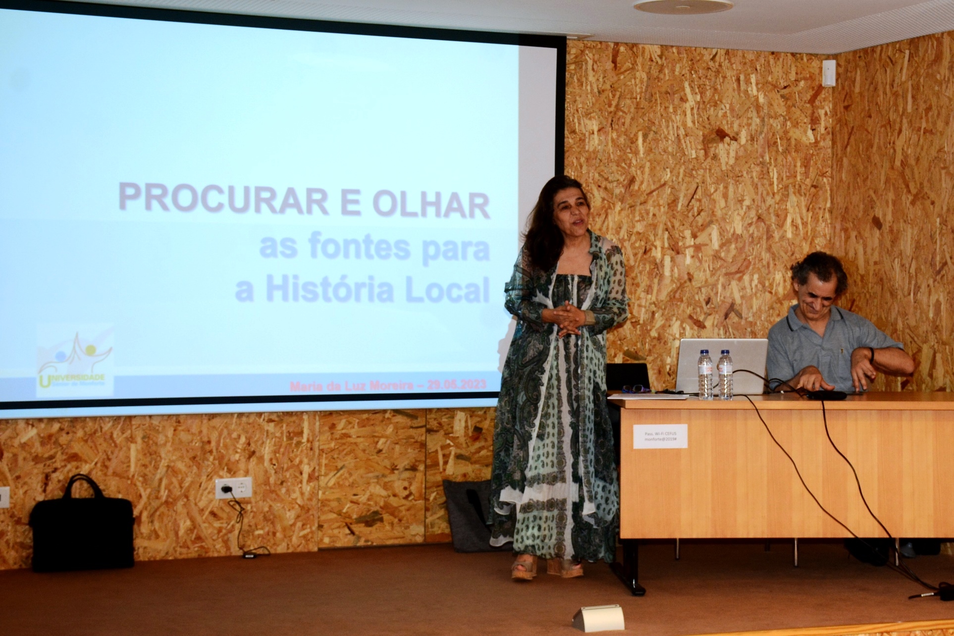 PROCURAR E OLHAR AS FONTES PARA A HISTÓRIA LOCAL