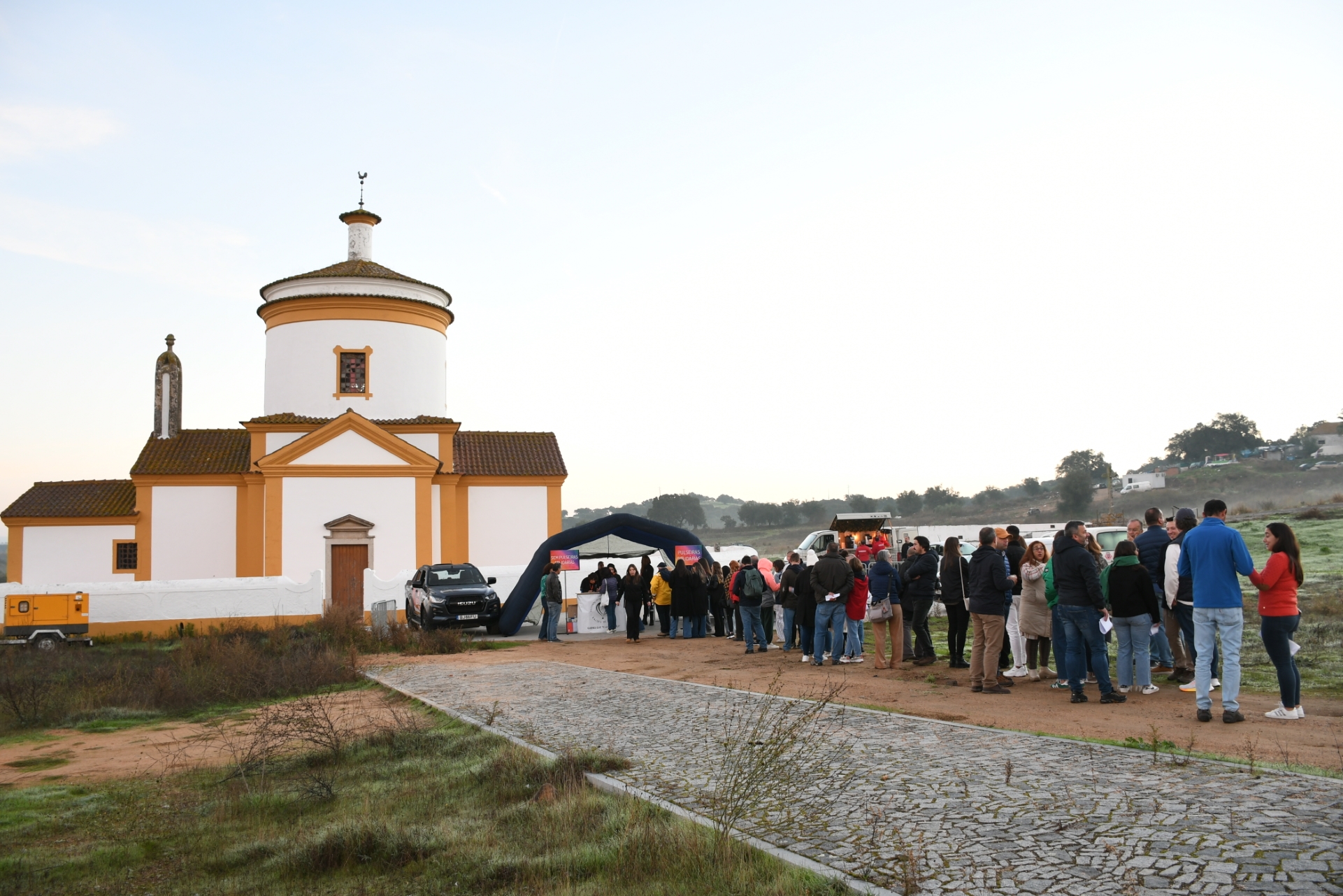 2024-11-08-foto-maior-festival-de-baloes-de-ar-quente-volta-a-colorir-ceu-de-monforte-(103)