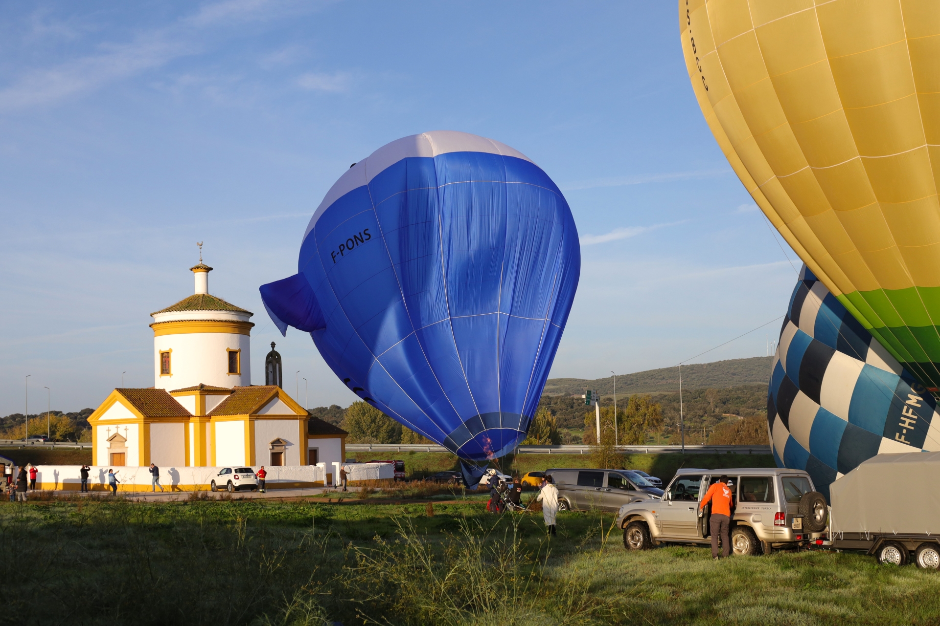 2024-11-08-foto-maior-festival-de-baloes-de-ar-quente-volta-a-colorir-ceu-de-monforte-(155)