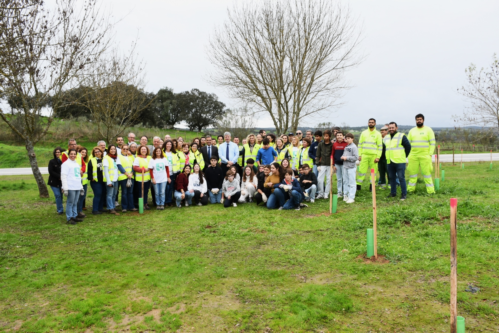 2024-11-25-foto-ip-solidaria-em-monforte-envolve-dezenas-de-voluntarios-(100)