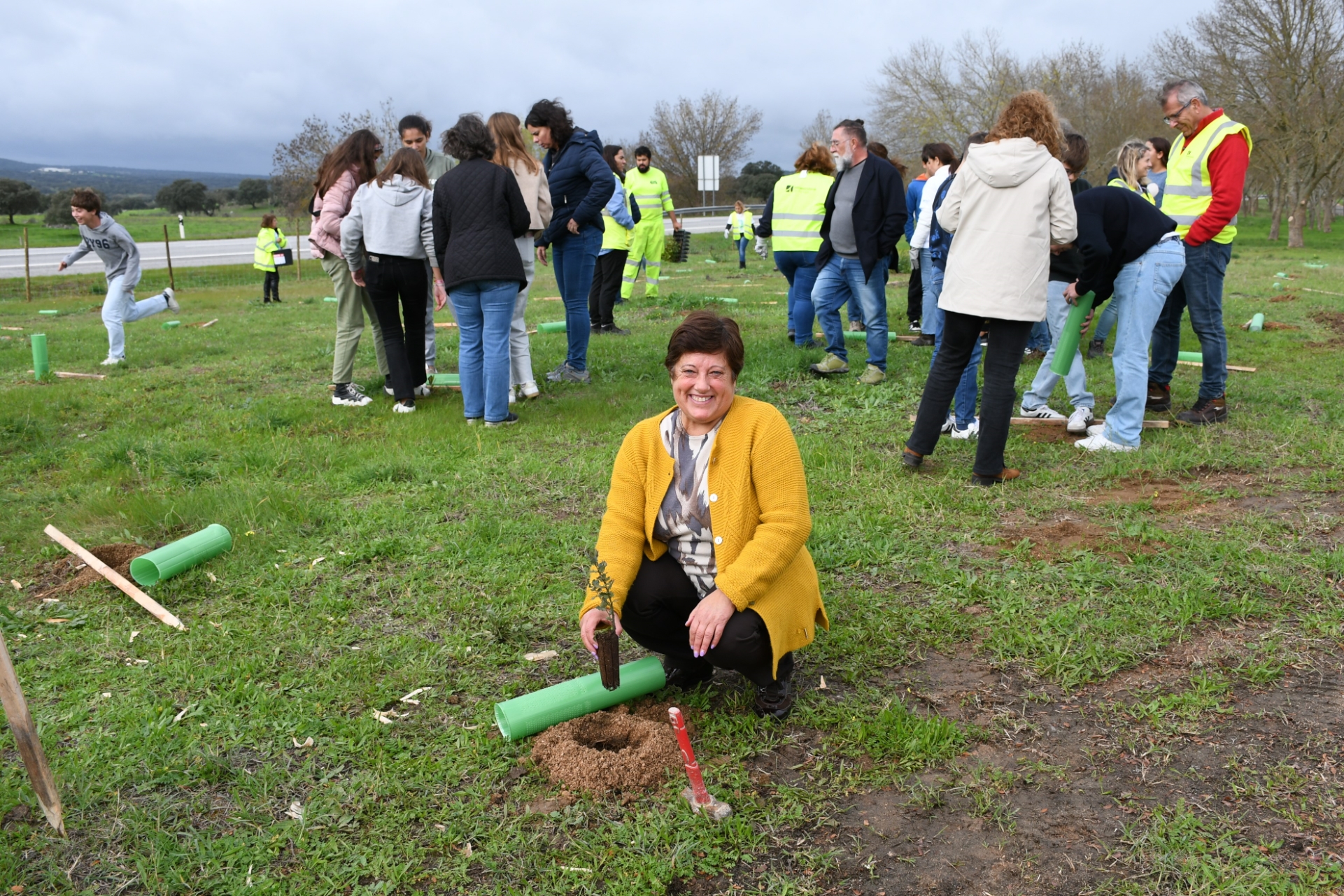 2024-11-25-foto-ip-solidaria-em-monforte-envolve-dezenas-de-voluntarios-(122)