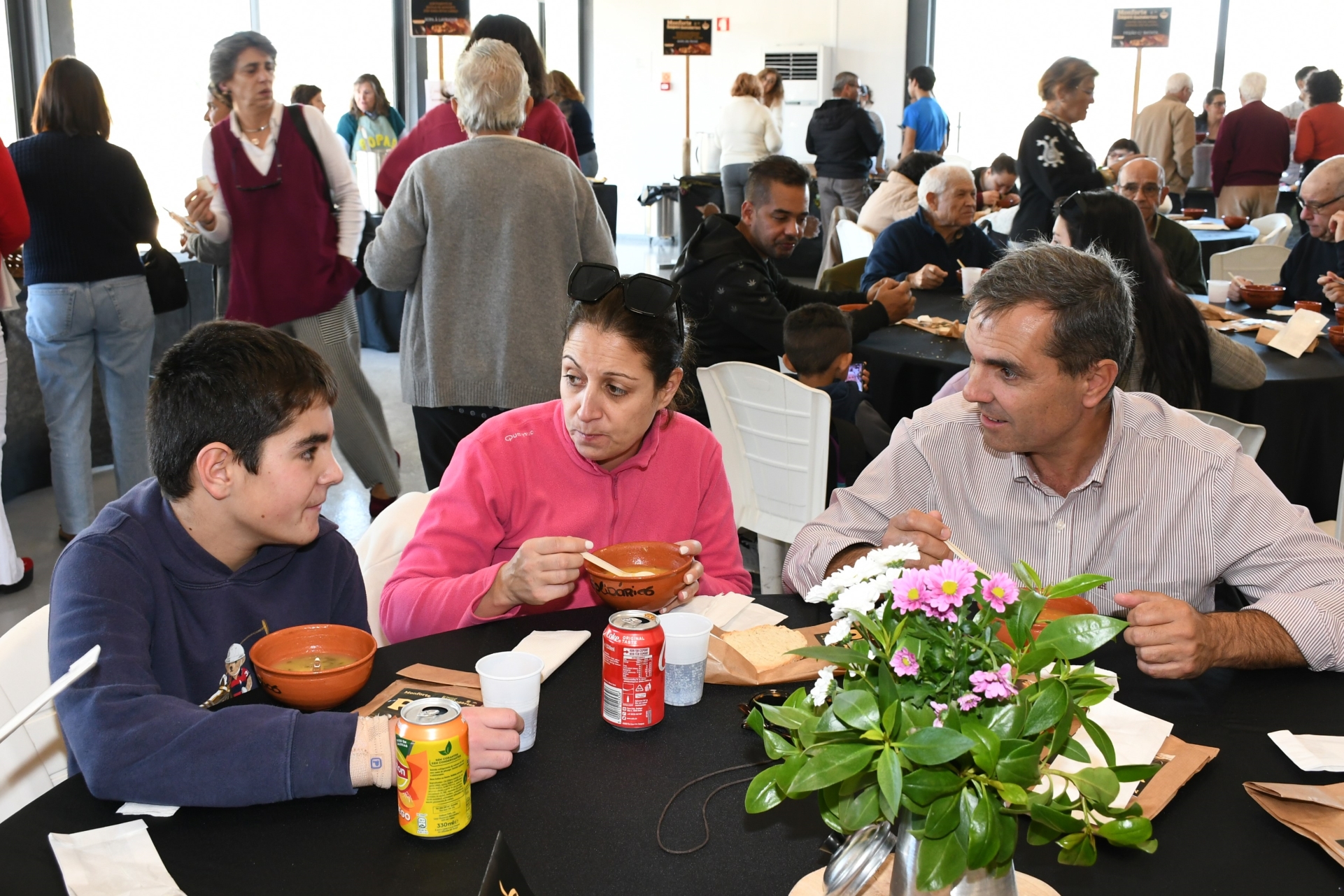 2024-11-28-foto-festival-de-sopas-solidarias-com-a-maior-adesao-de-sempre-(140)