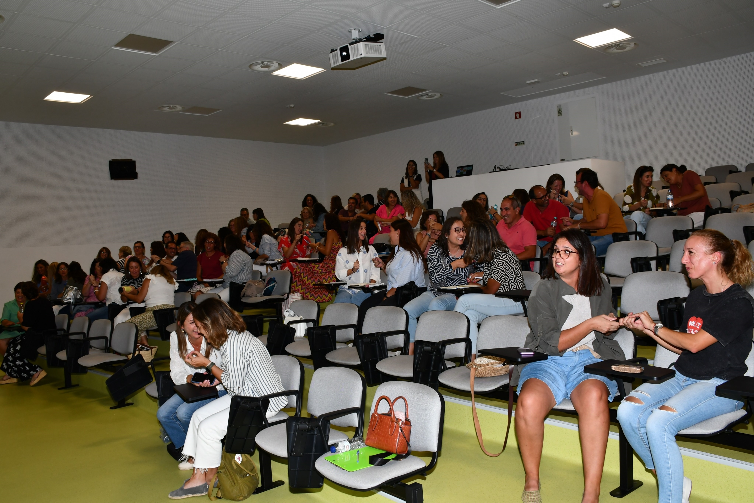 2025-09-16-foto-gerir-os-conflitos-pela-positiva-(123)