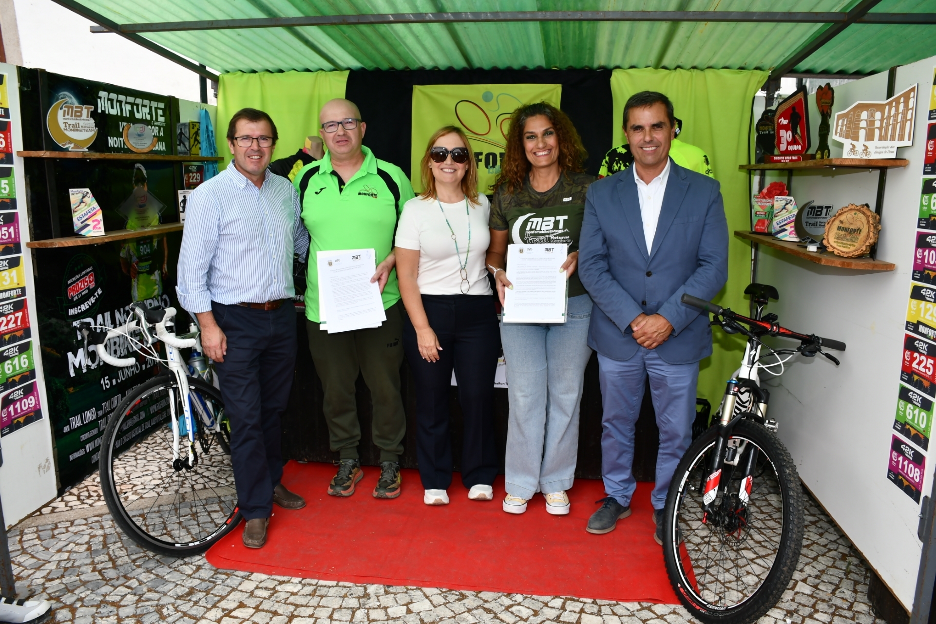 2025-10-15-foto-municipio-cede-instalacoes-a-coletividades-(11)