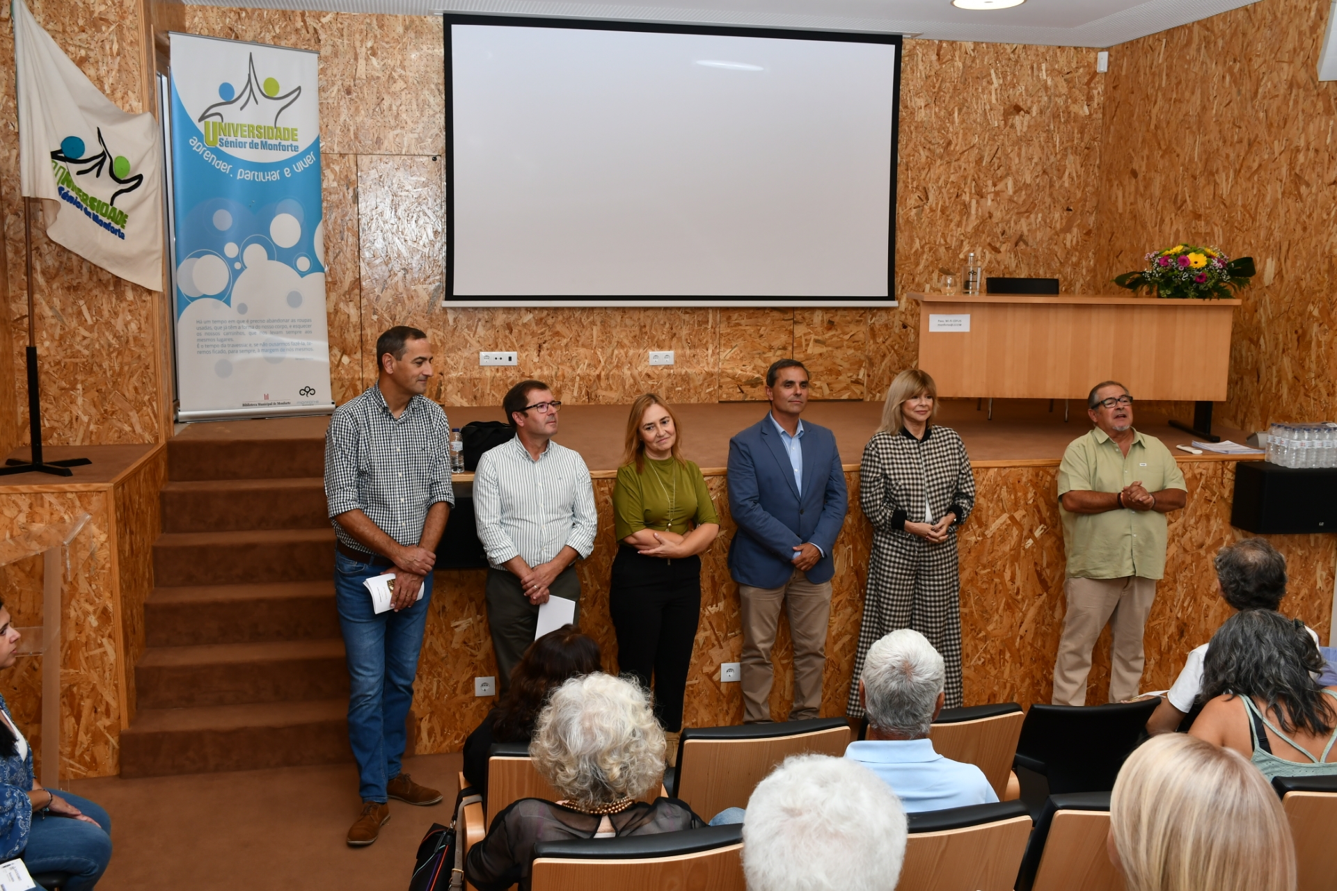 2025-10-15-foto-universidade-senior-inicia-novo-ano-letivo-(001)