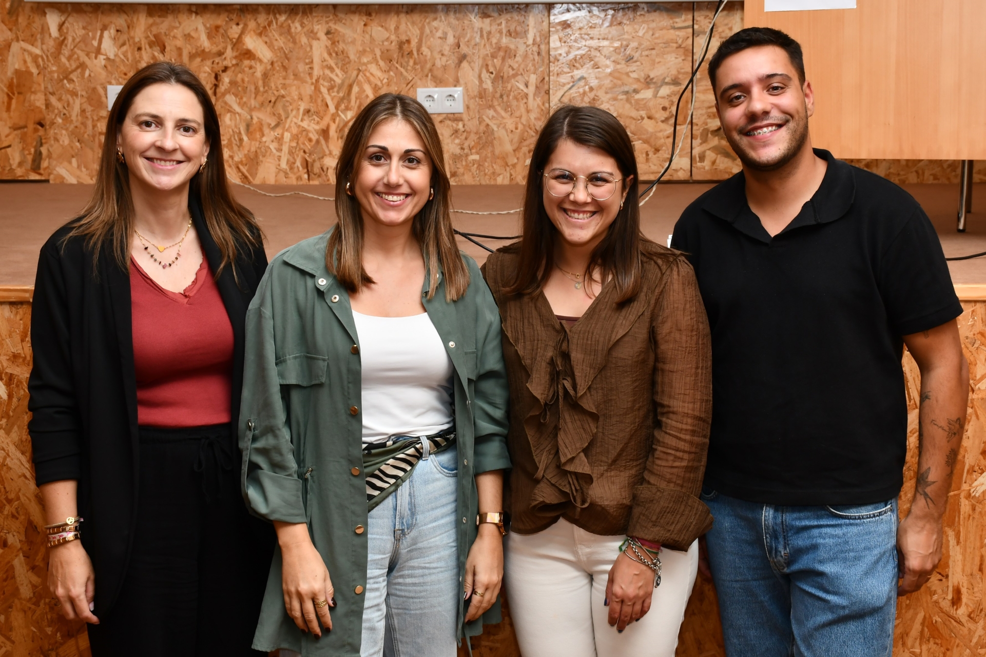 2025-10-28-foto-acao-de-sensibilizacao-violencia-domestica-(115)