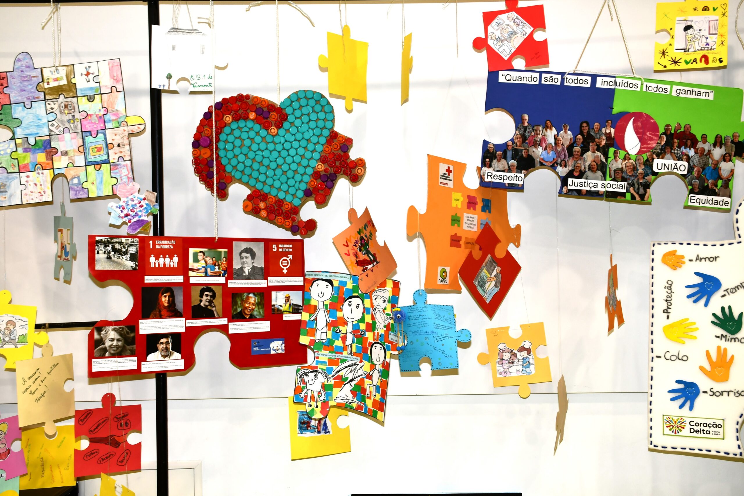 2025-10-29-foto-puzzles-sensibilizam-para-a-erradicacao-da-pobreza-e-igualdade-(168)