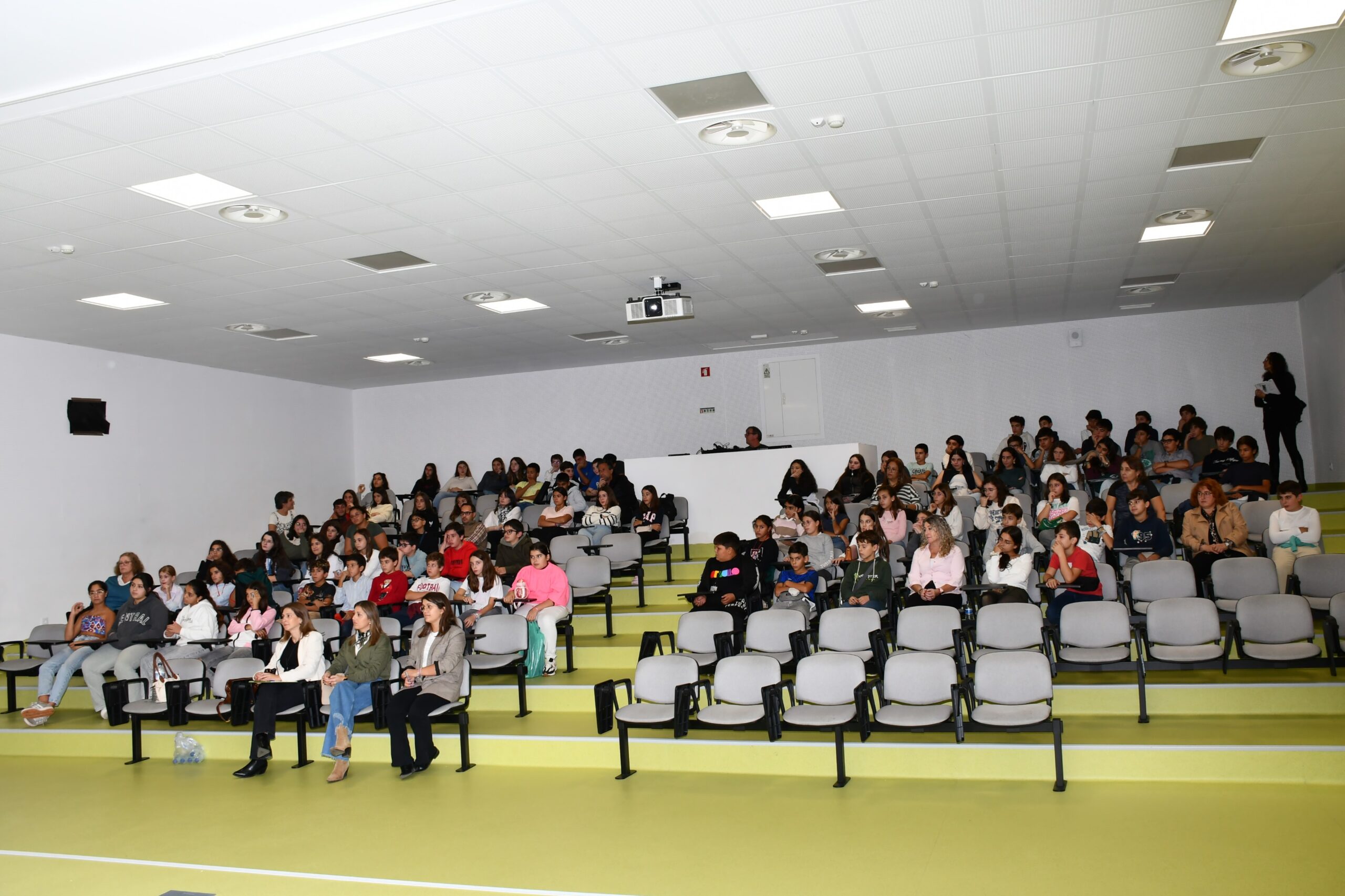 2025-10-31-foto-acao-de-sensibilizacao-competicao-sem-agressao-(106)