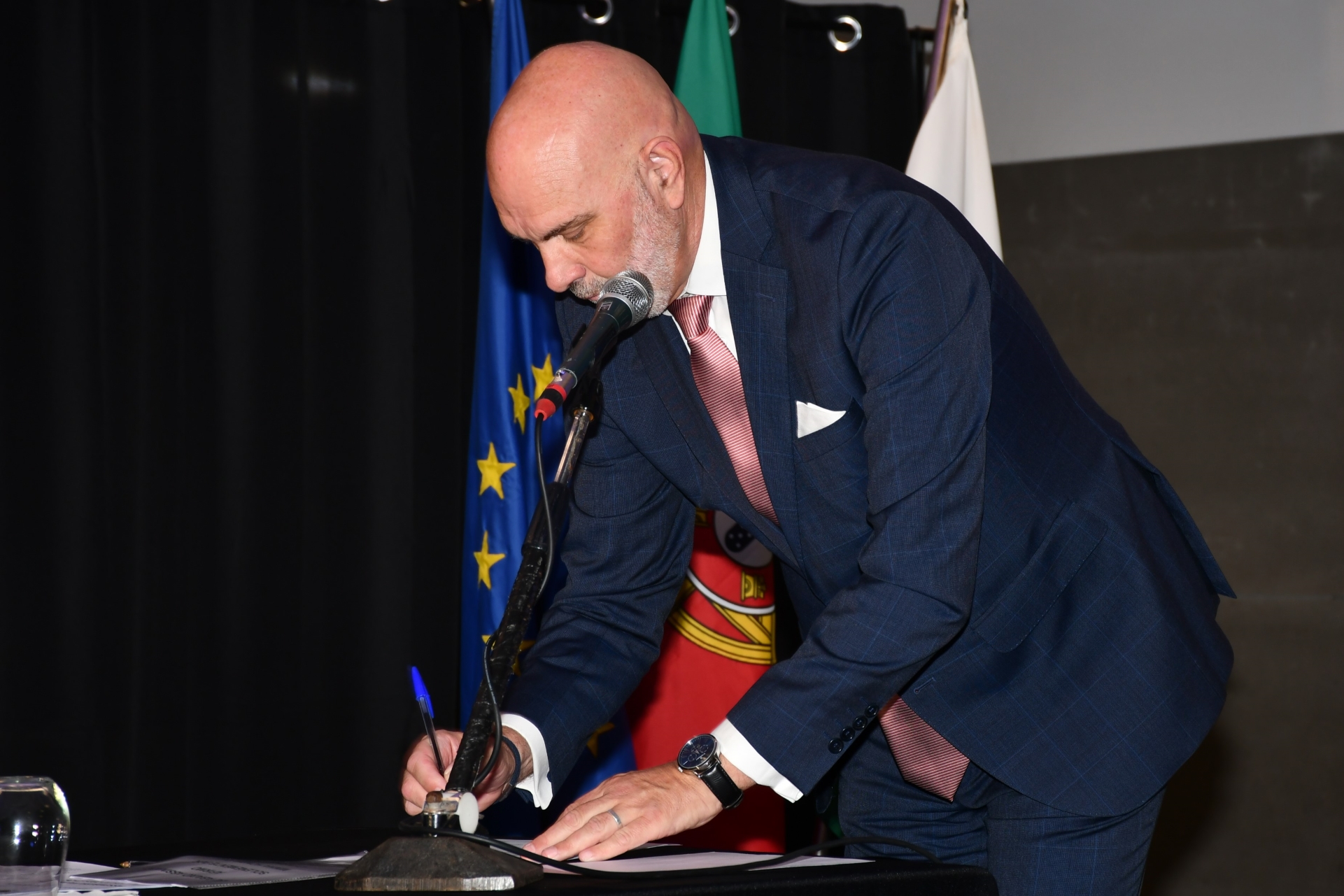 2025-11-06-foto-tomada-de-posse-da-assembleia-municipal-e-camara-municipal-(119)