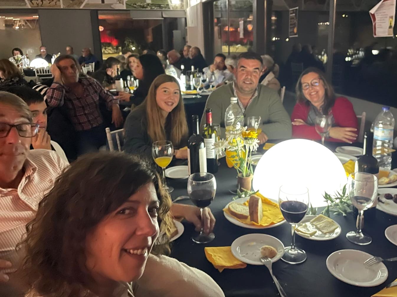 2025-11-17-foto-noticia-noite-de-fados-marcou-comemoracoes-dos-40-anos-dos-b-v-monforte-(102)