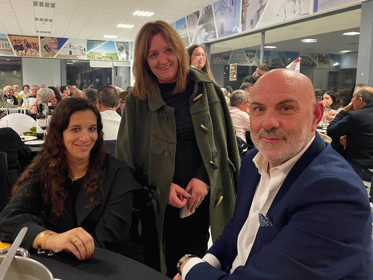 2025-11-17-foto-noticia-noite-de-fados-marcou-comemoracoes-dos-40-anos-dos-b-v-monforte-(109)