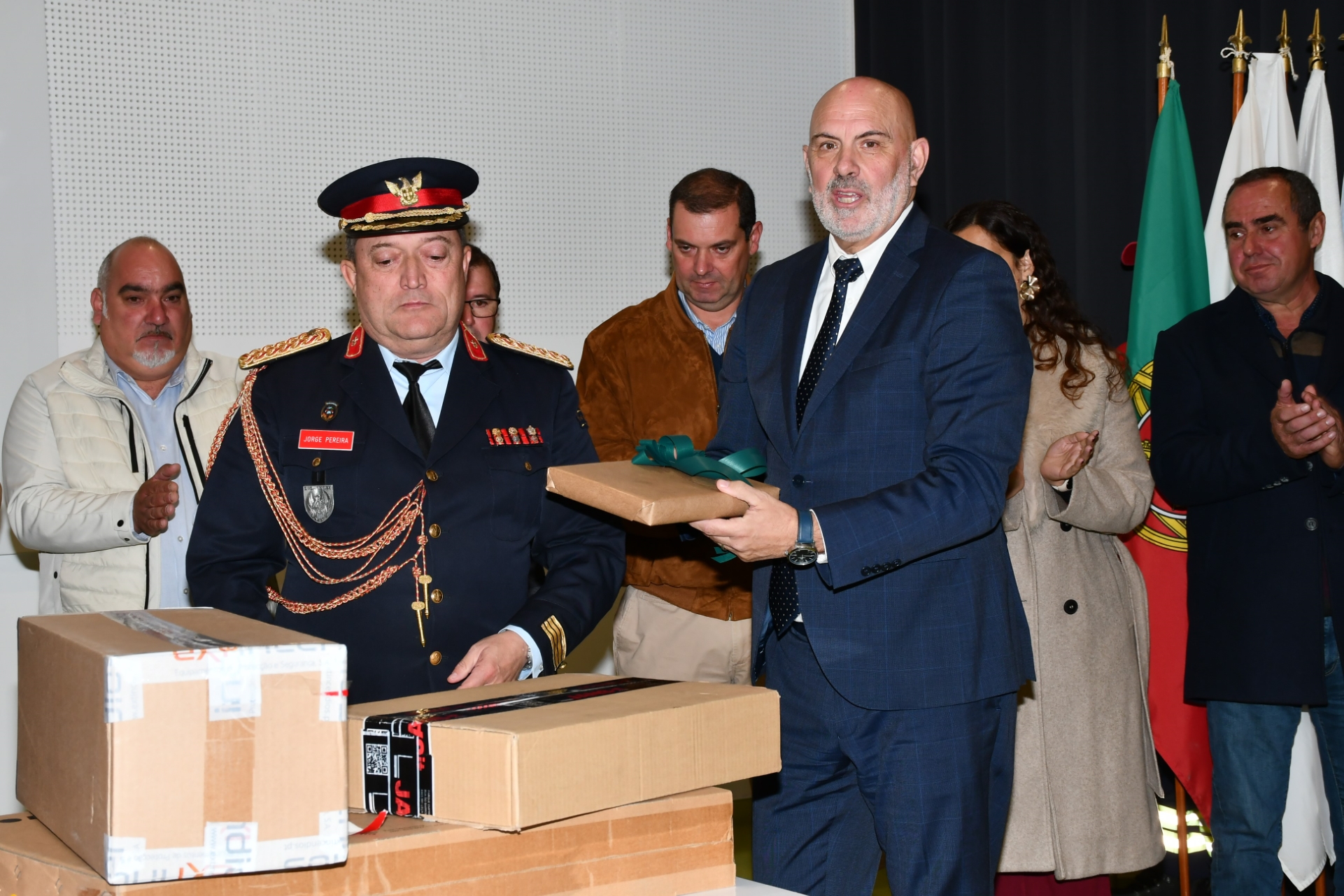 2025-11-25-foto-bombeiros-de-monforte-celebraram-40-aniversario-(166)