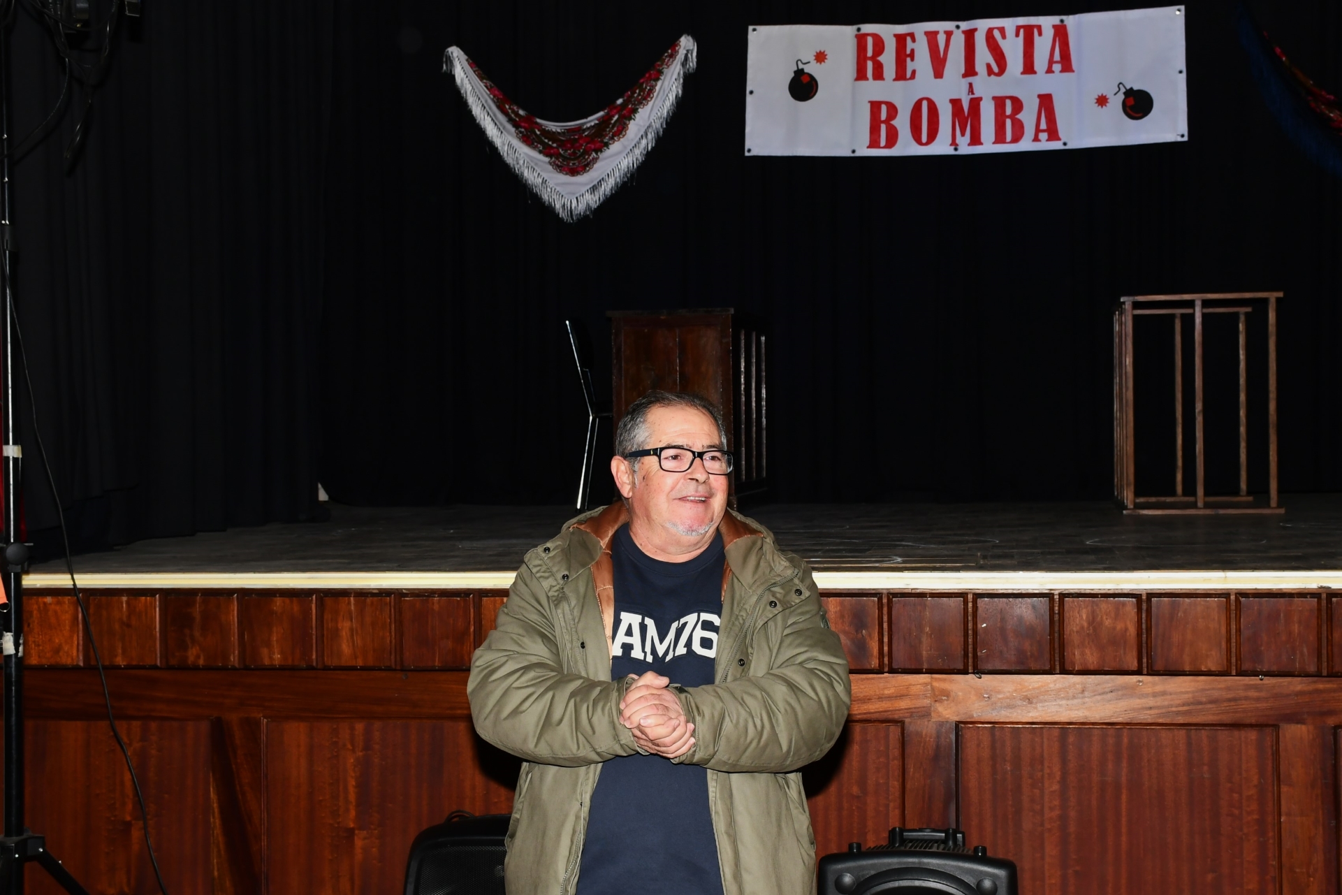 2025-11-26-foto-revista-a-bomba-regressou-ao-palco-(105)