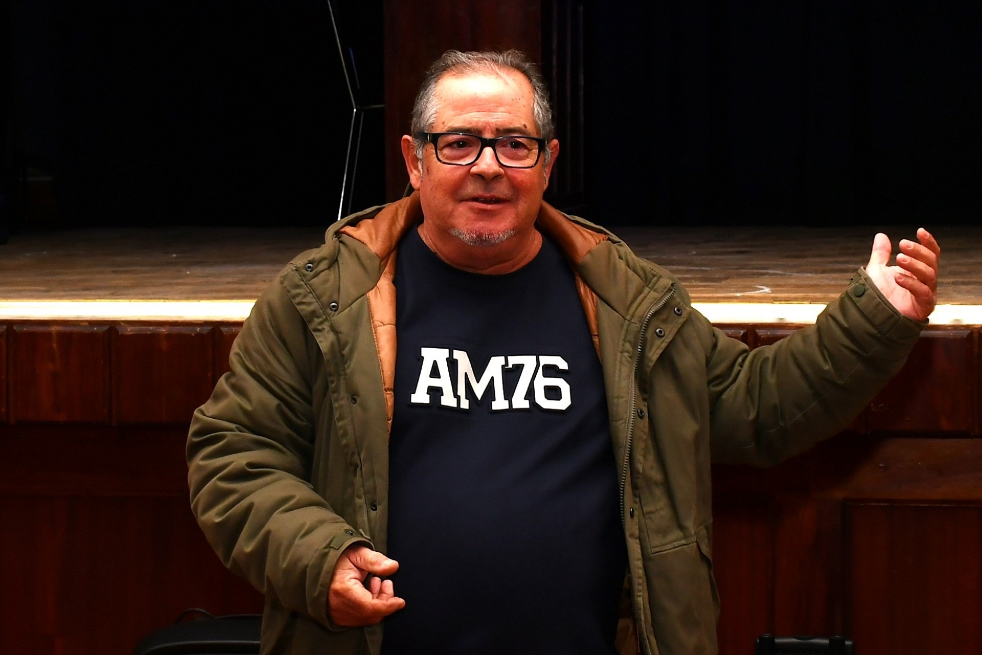 2025-11-26-foto-revista-a-bomba-regressou-ao-palco-(106)