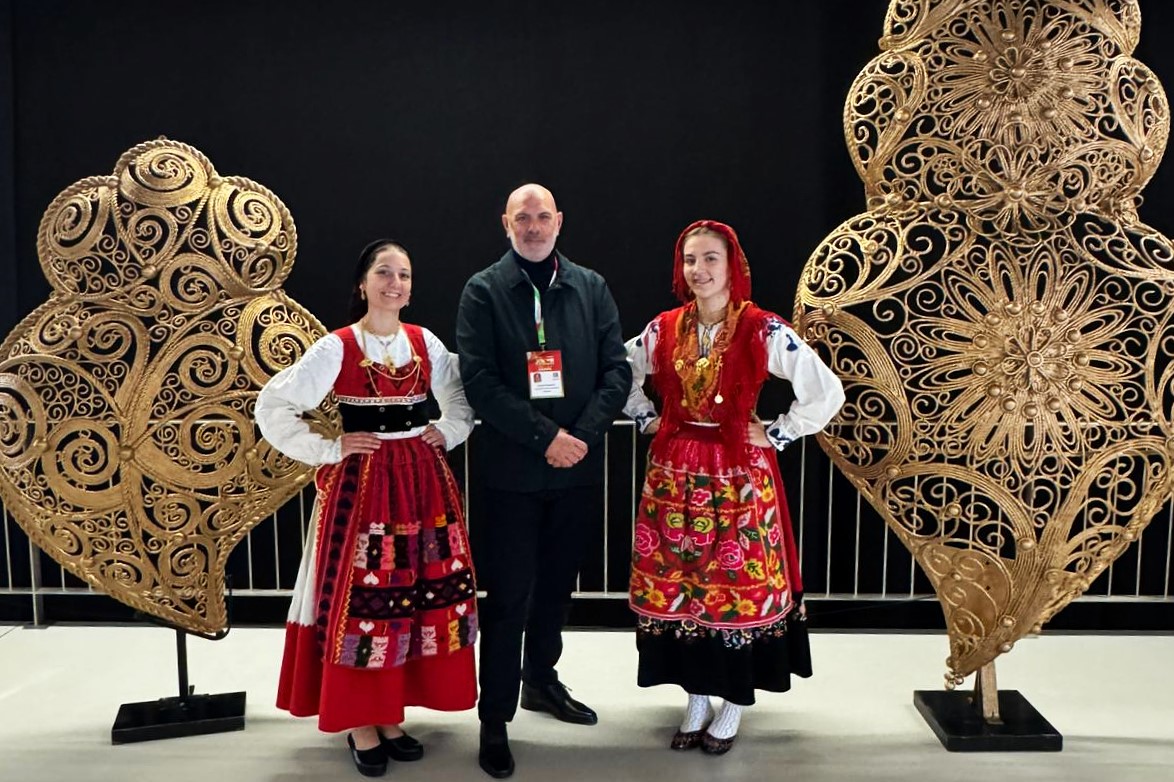 2025-12-17-foto-municipio-representado-no-congresso-da-anmp-(4)