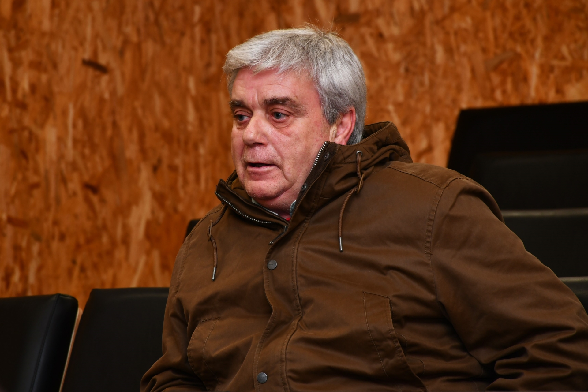 2025-12-19-foto-executivo-reune-com-associacoes-(106)