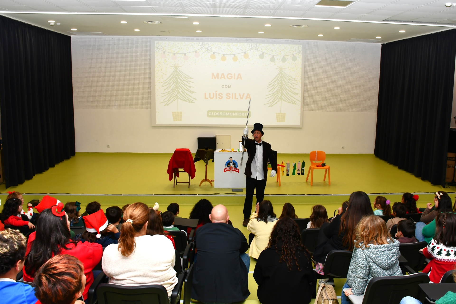 2025-12-23-foto-natal-encantado-em-monforte-(116)