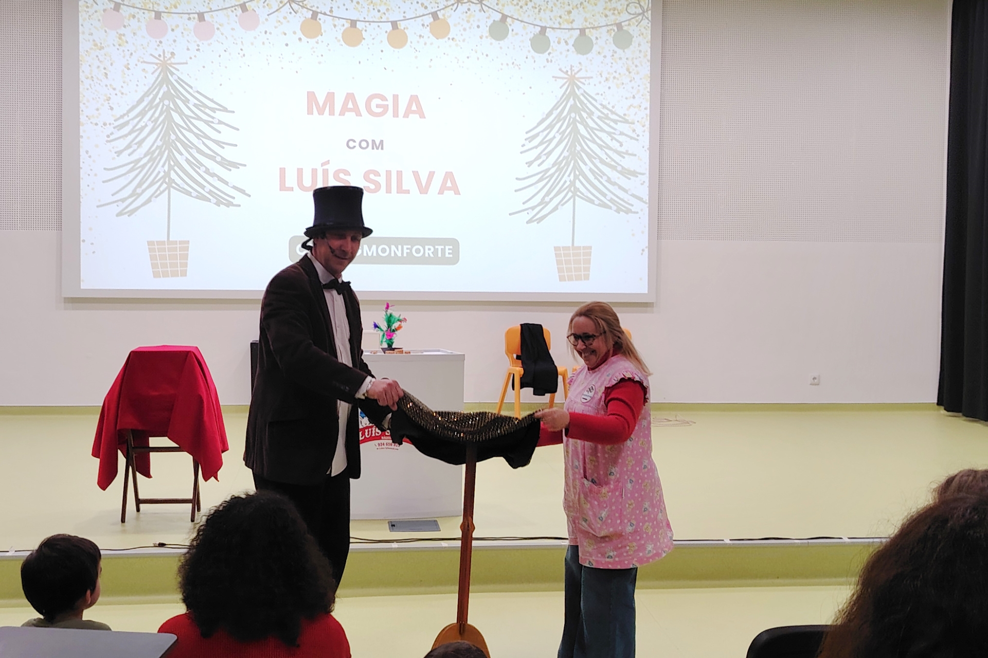 2025-12-23-foto-natal-encantado-em-monforte-(127)