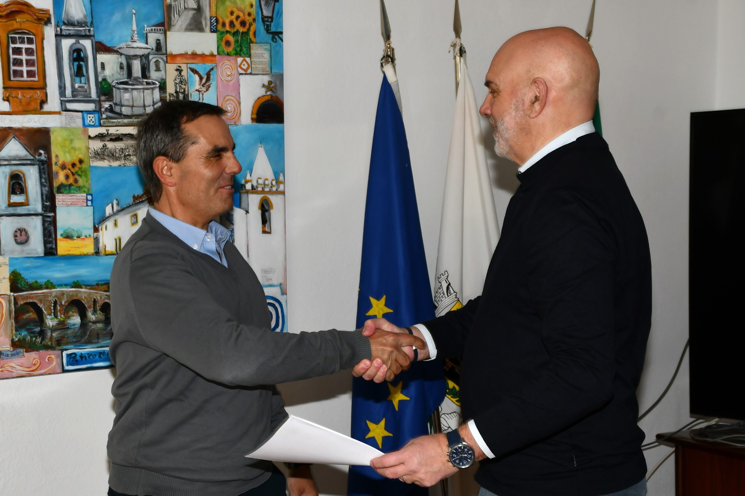 2018-01-16-foto-municipio-de-monforte-mantem-a-apoios-aos-bombeiros-(12)