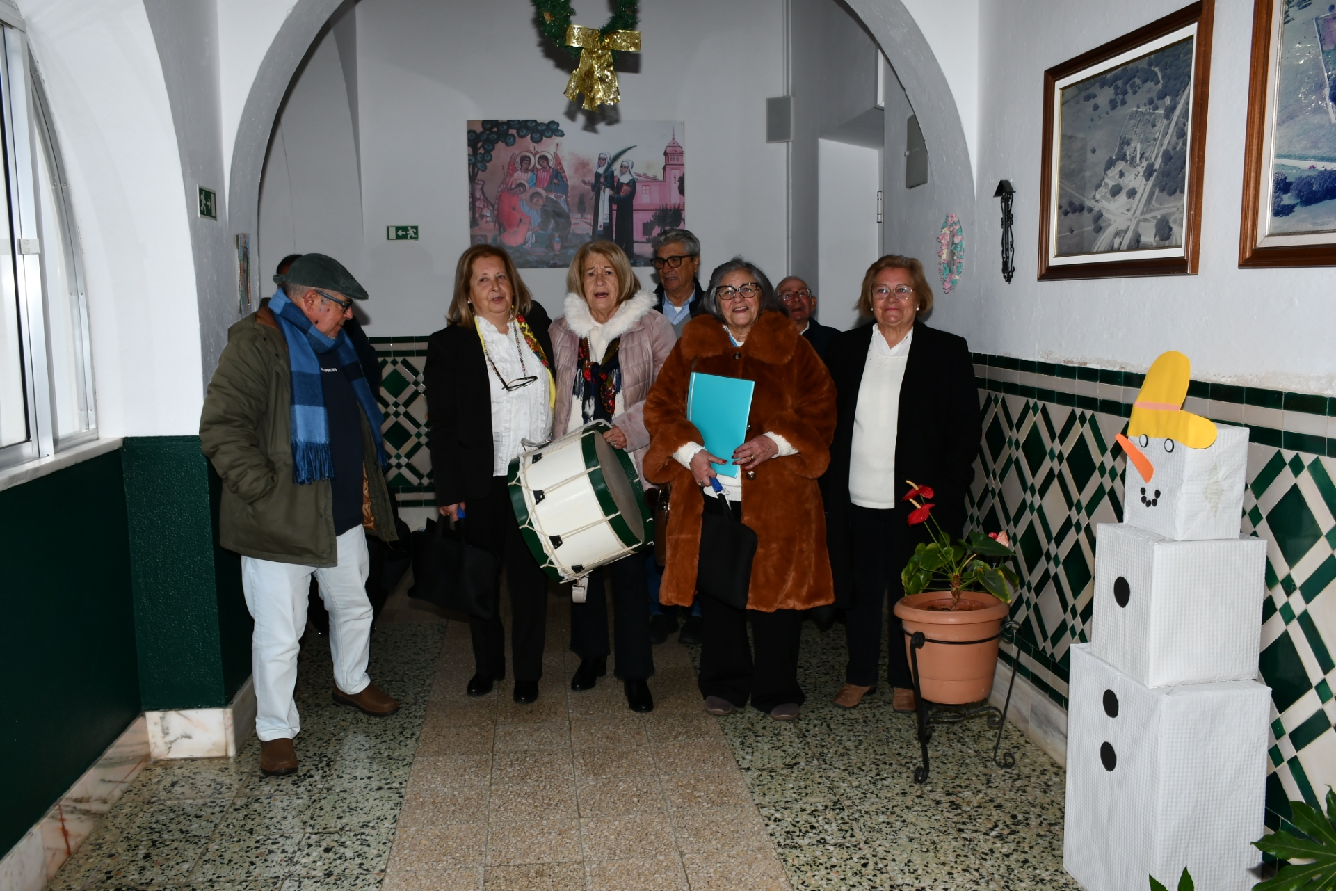 2026-01-09-foto-alunos-cantam-as-janeiras-(117)