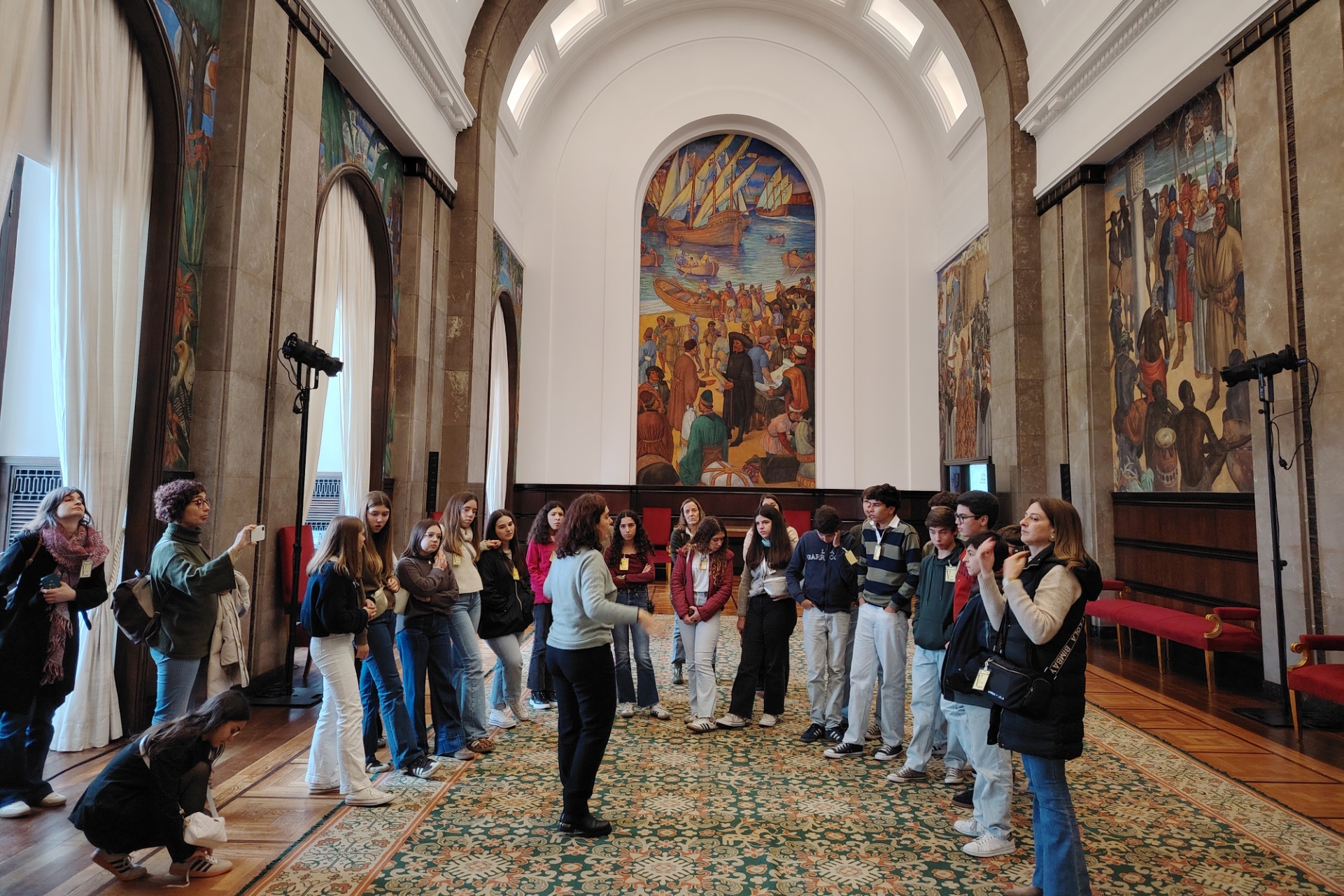 2026-01-14-foto-iupi5g-promove-visita-de-alunos-ao-parlamento-(118)