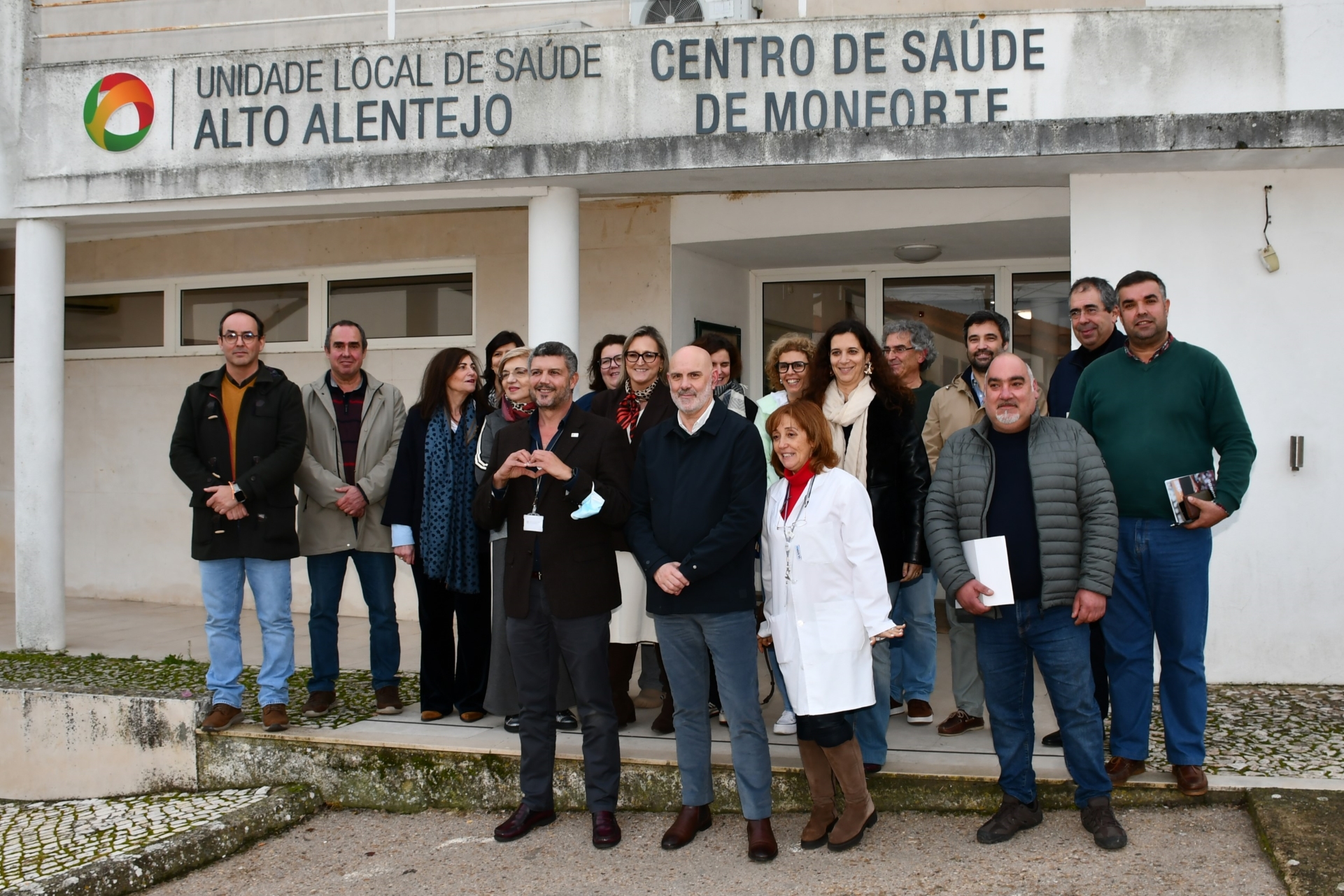 2026-02-07-foto-requalificacao-do-centro-de-saude-(10)