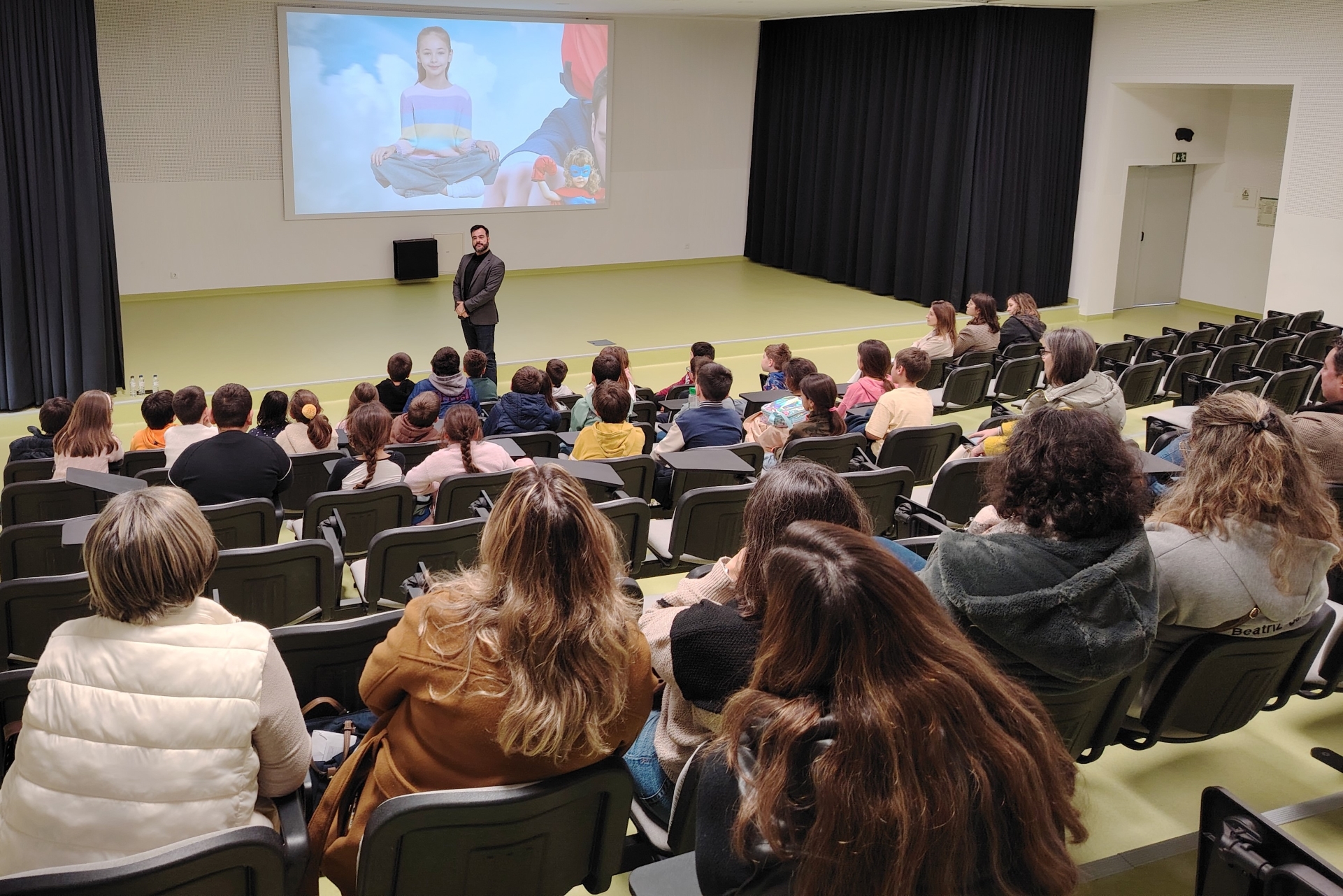 2026-02-25-foto-pintando-o-futuro-(114)