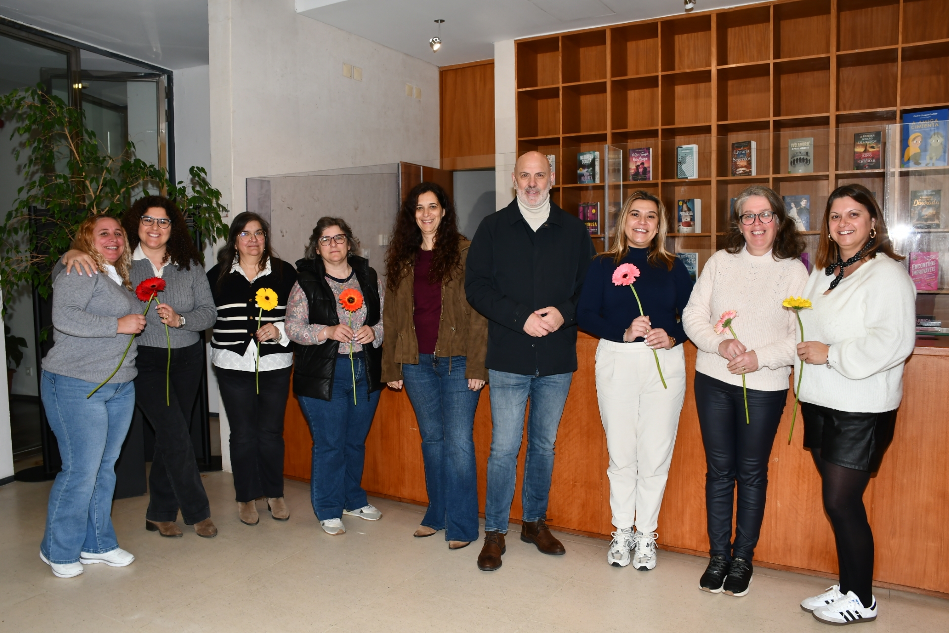 2026-03-11-foto-municipio-de-monforte-homenageia-mulher-(126)