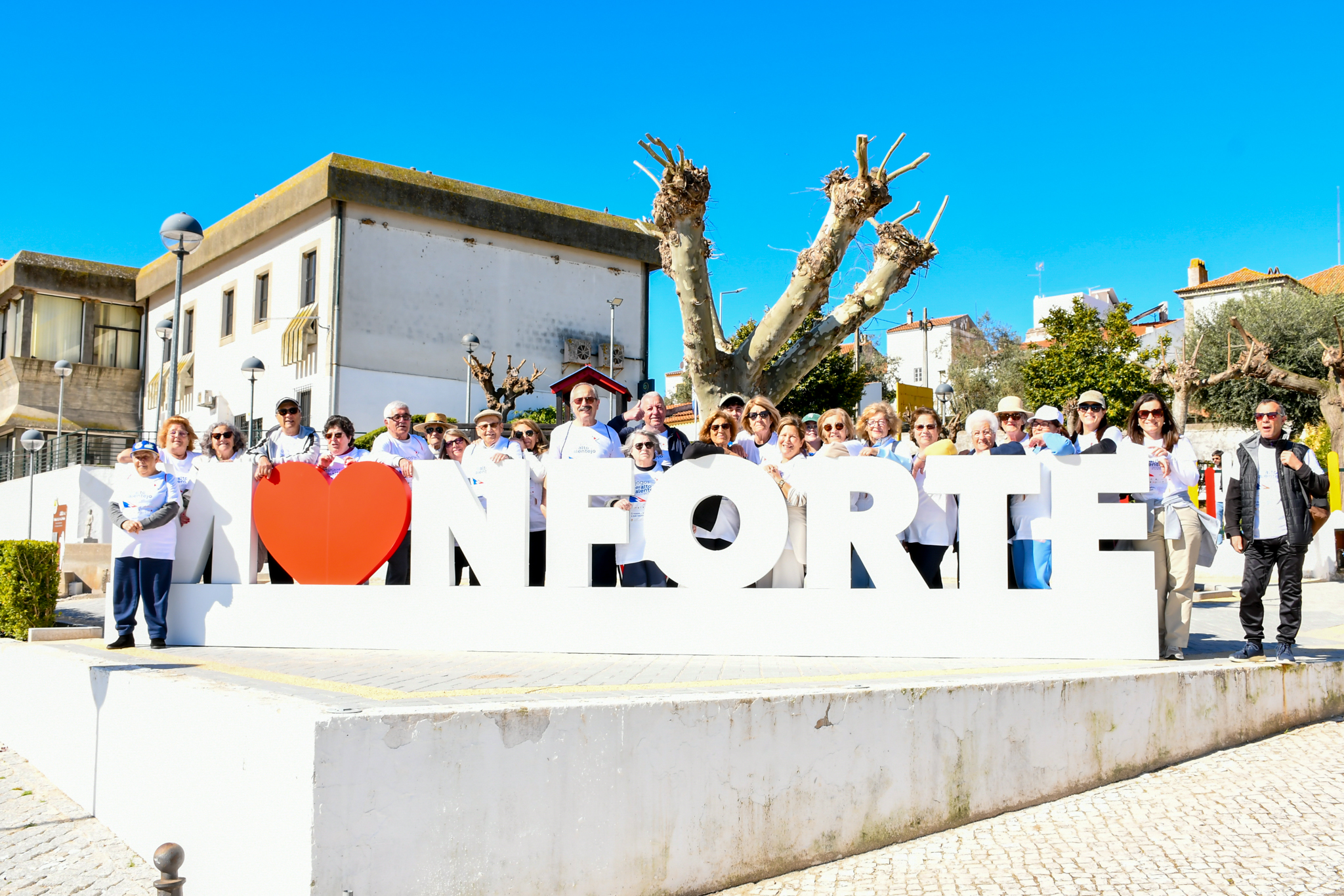 2026-03-17-foto-50-anos-15-caminhadas-(105)