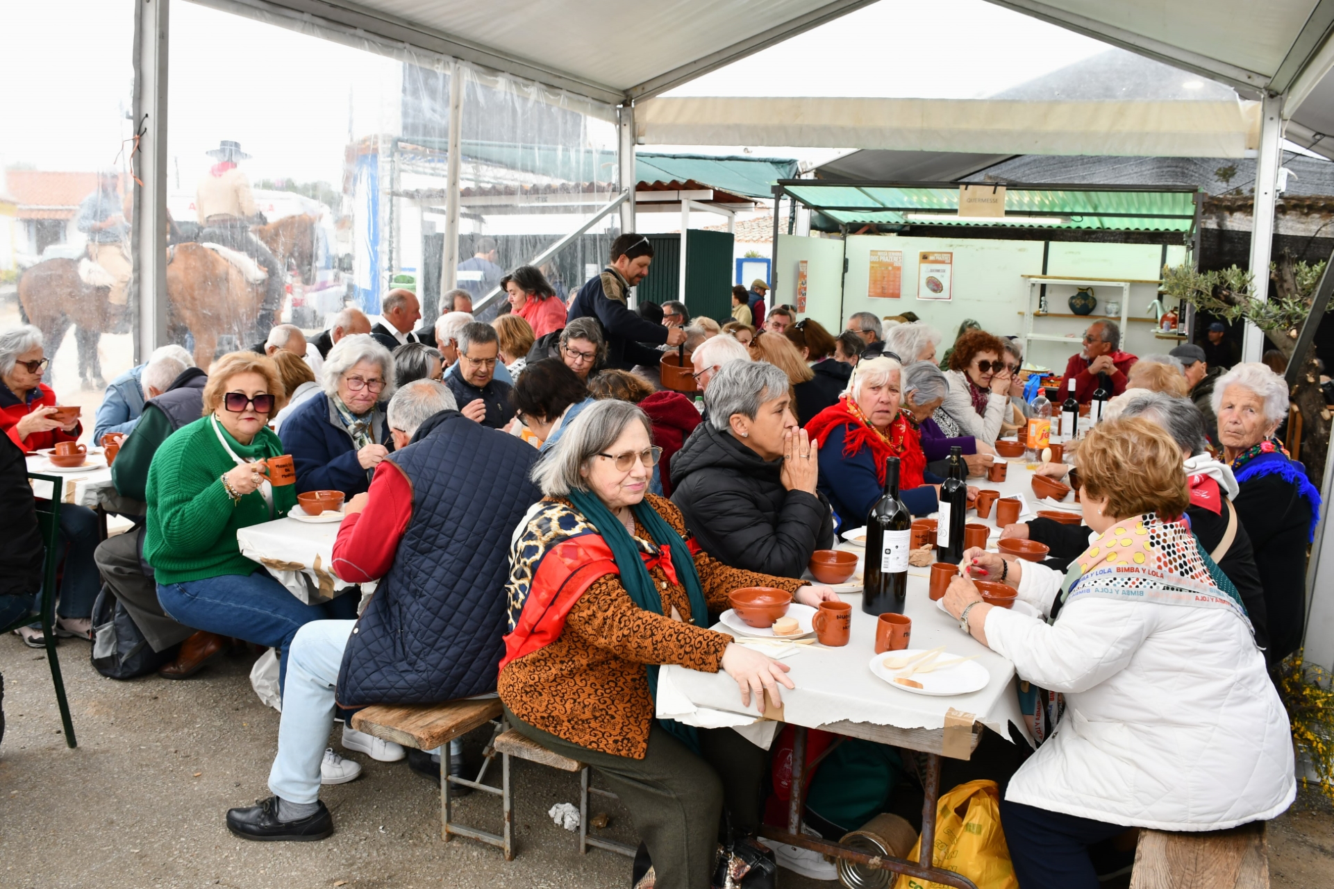 2026-04-17-foto-monforte-celebra-feriado-com-romaria-(109)