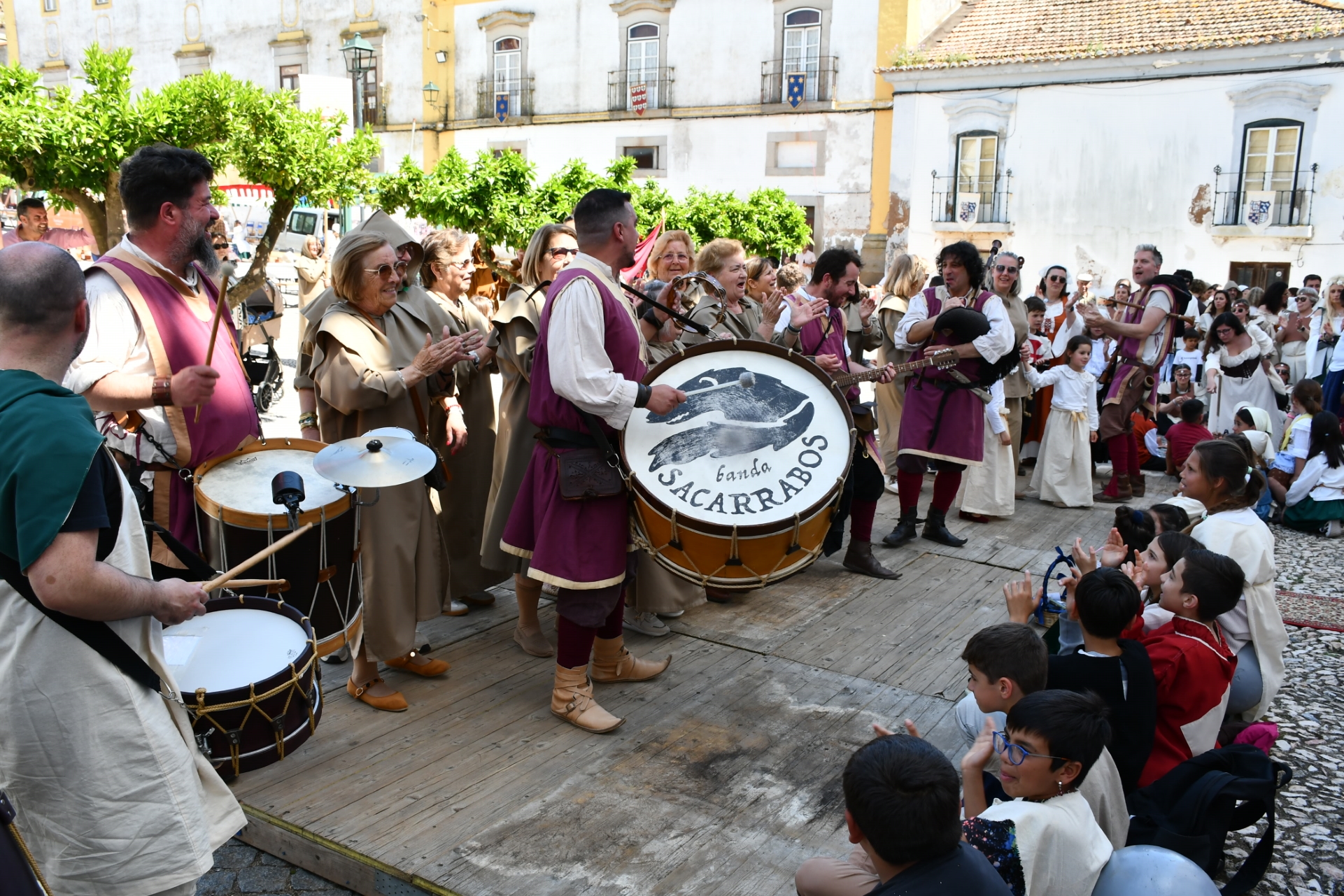 2026-04-21-foto-monforte-recebe-isabel-de-portugal-(270)
