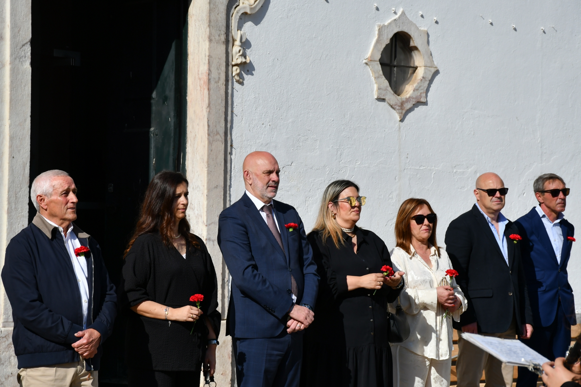 2026-04-28-foto-municipio-comemora-25-de-abril-homenageando-ex-presidentes-(103)