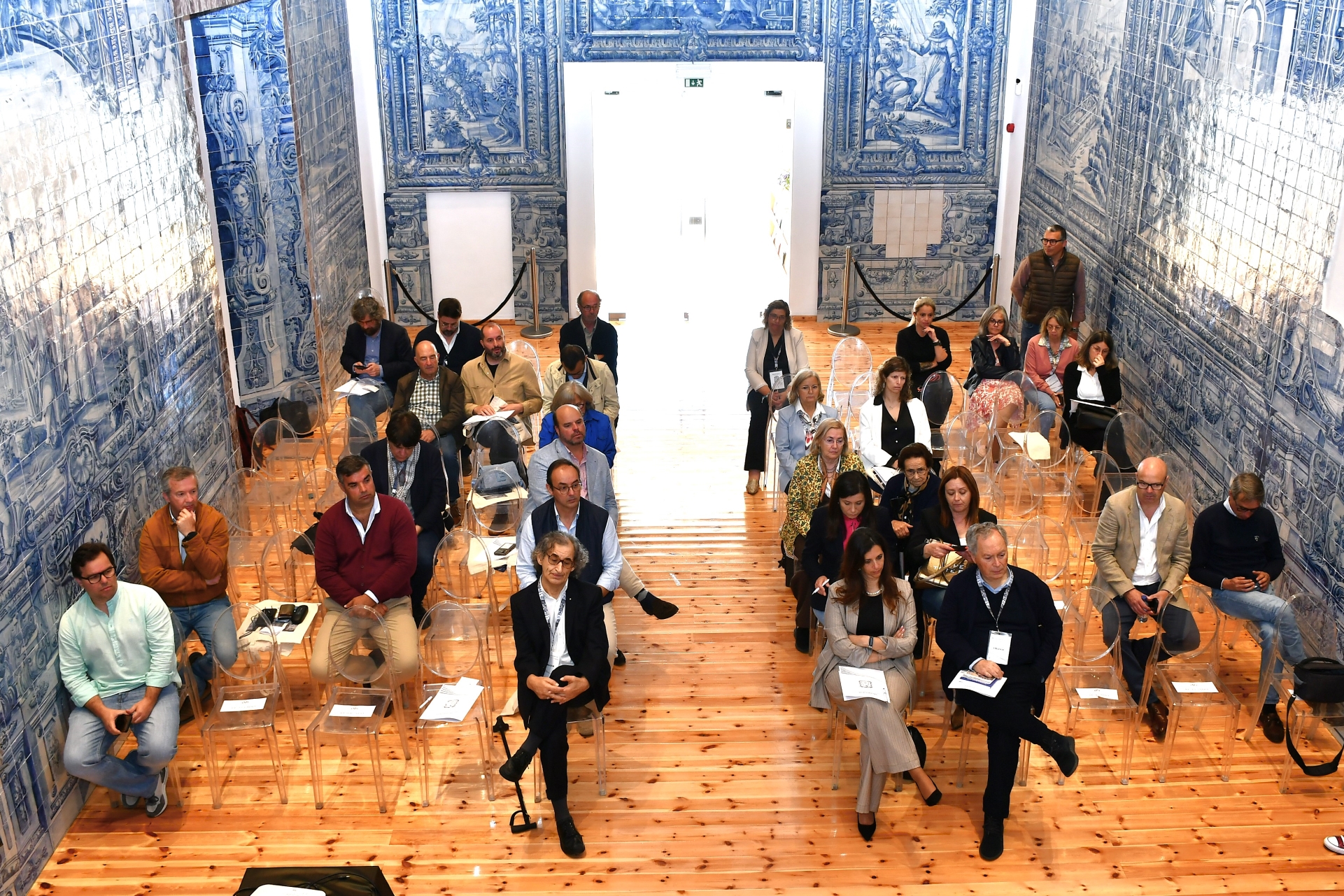 2026-05-18-foto-municipio-junta-especialistas-para-refletir-sobre-museologia-(114)