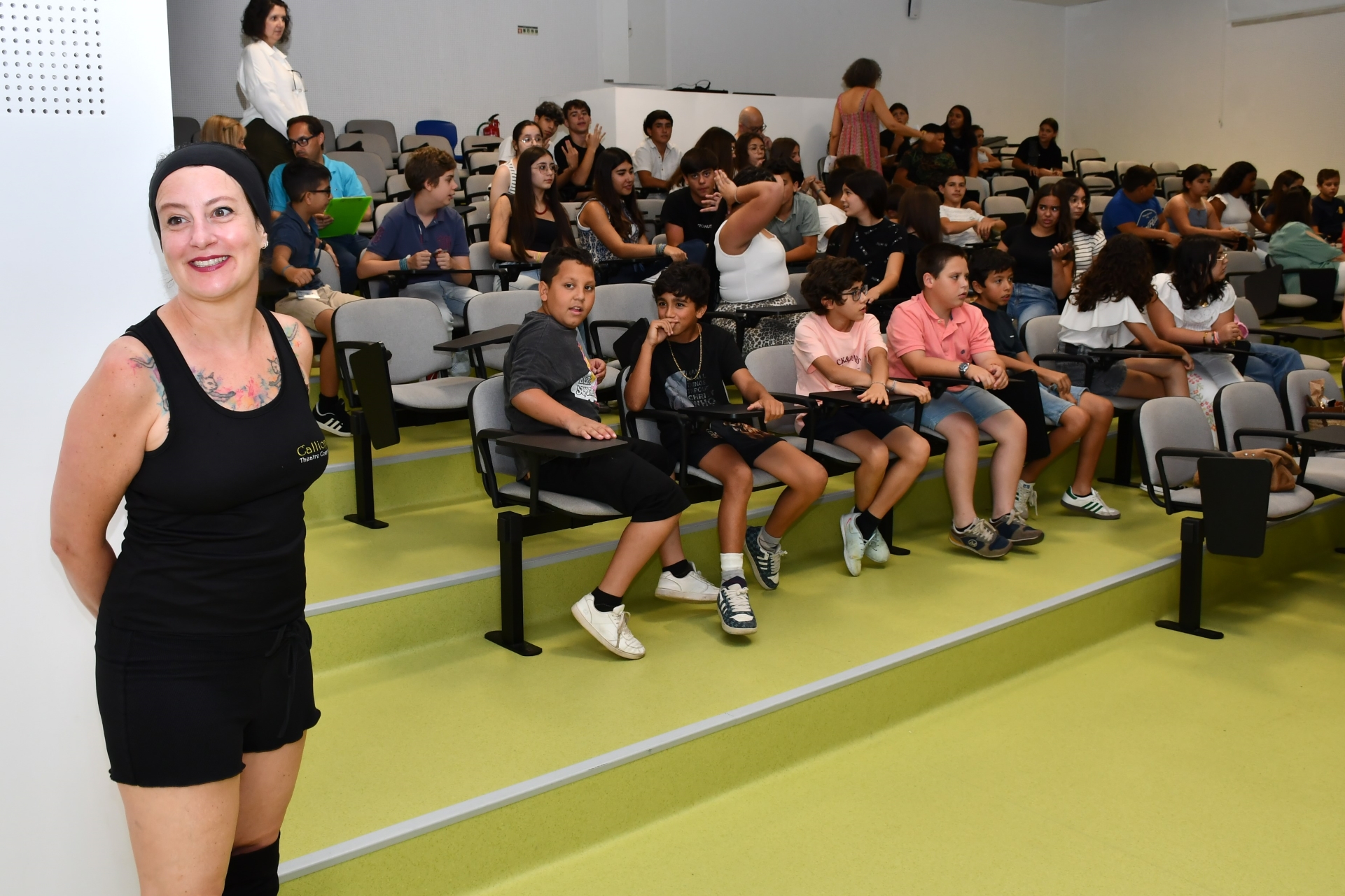 2026-06-05-foto-teatro-em-ingles-(102)