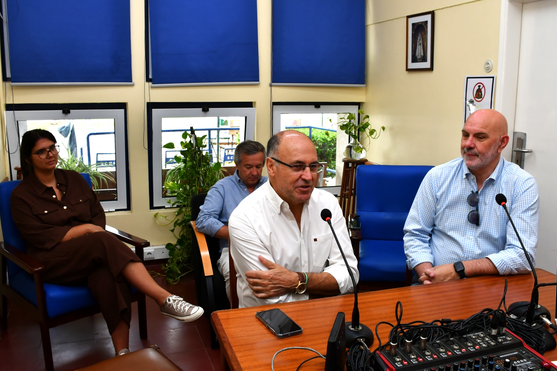 2026-06-26-foto-radio-campanario-reforca-missao-social-e-comunitaria-(103)