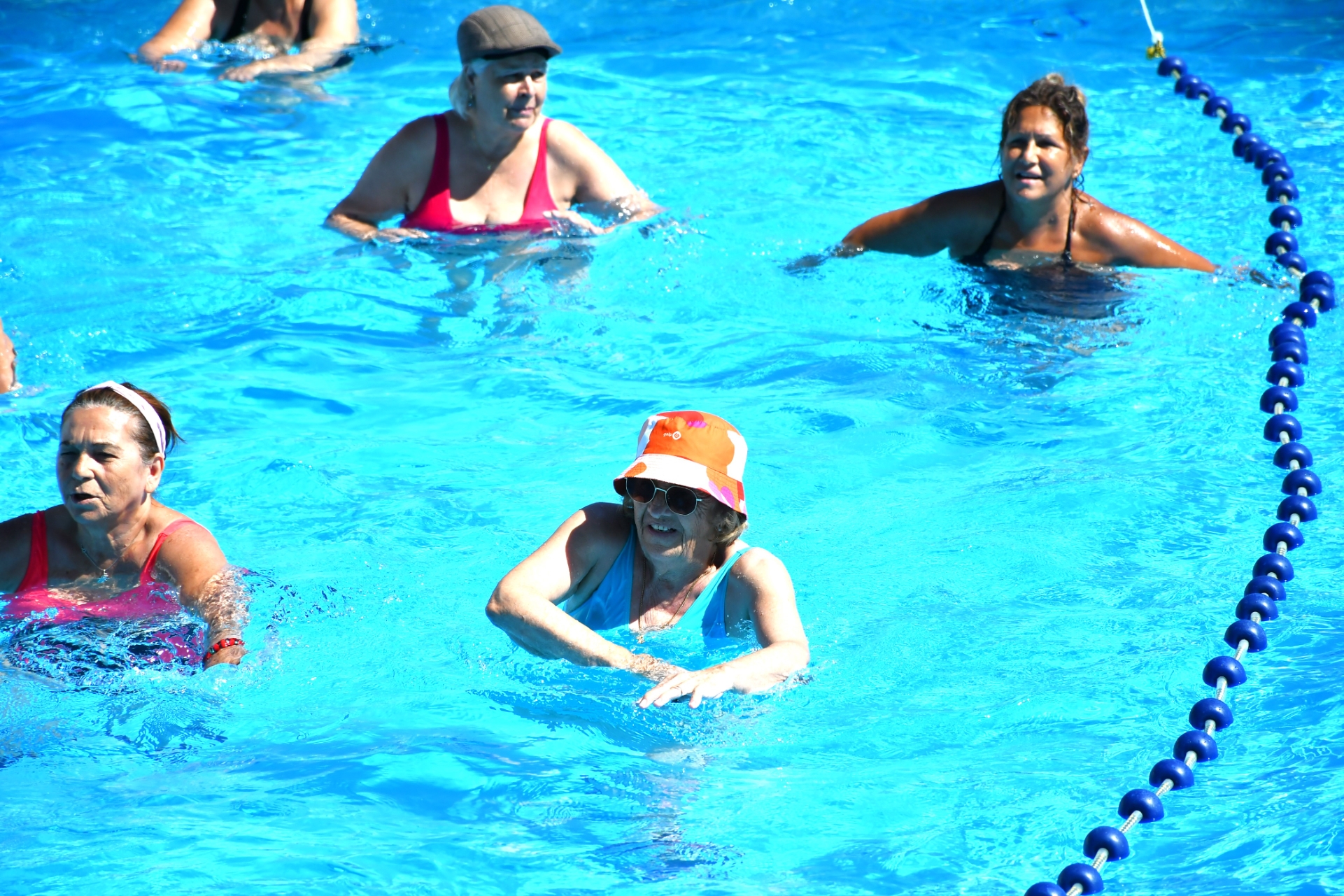 2026-07-20-foto-hidroginastica-promove-convivencia-(109)